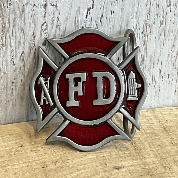 Bergamot Fire Department Belt Buckle 1979 Mens Badge FD First Responder - Picture 2 of 7